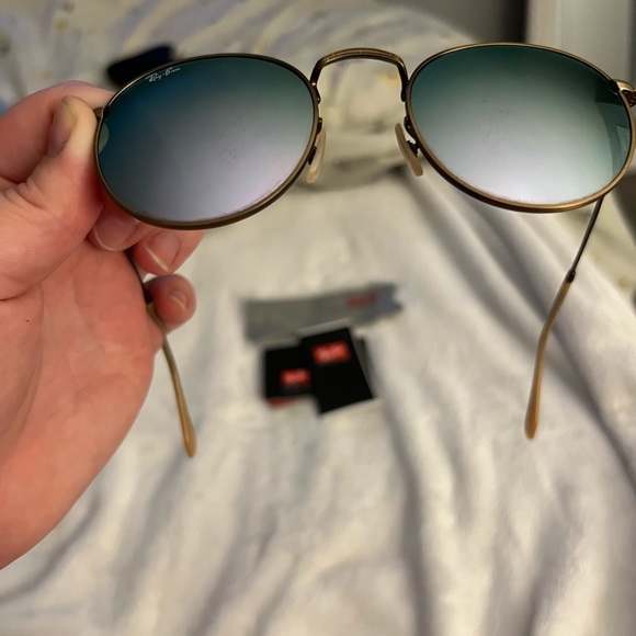 Authentic Lilac Ray Ban Round Metal - Picture 5 of 5